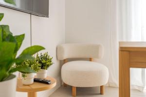 2-Bedroom Apartment in Guargacho, Sur Tenerife