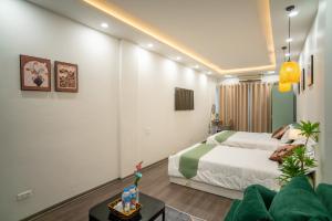 Hanoi Olive Boutique