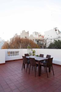 Oasis with large private terrace in Palermo