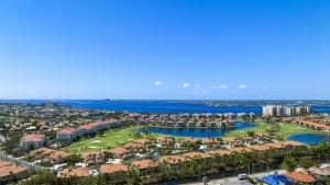 Fort Myers Coastal Retreat