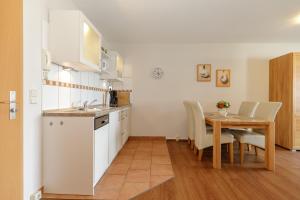 Yachthafenresidenz-Wohnung-8204-852