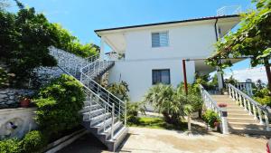 Selimi House