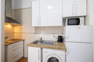 Holidays2Malaga Carreteria 97 Loft High Speed WIFI