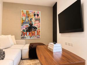 Townhouse East by CasaCity