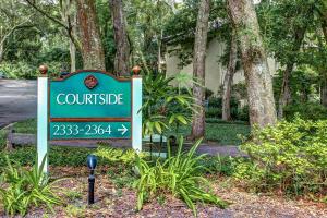 2351 Courtside Villas