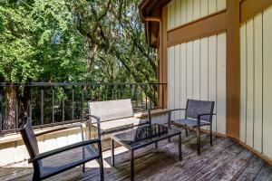 2351 Courtside Villas