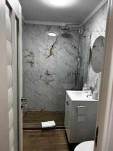 ApartFaleza