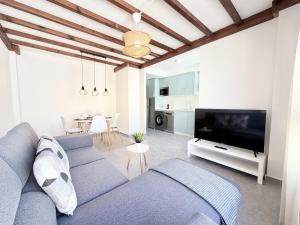 Dragos Suites 203