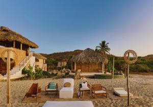 Casa Sal by Tasman