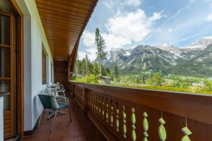 Landhaus Birgbichler - Apartments in Ramsau am Dachstein - inklusive Sommercard!