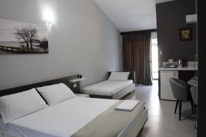 Ostria Hotel