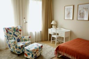 Center of city apartments, bus station 1min, airport 5 min