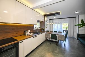 Onix Residence with private pool