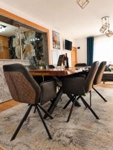 Villa Sea La Vie with Private Pool and Sauna Sea View 5 Bedrooms