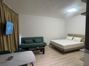 Bella Apartments