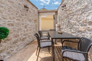 House Villa Lara