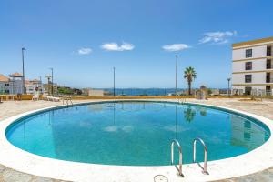 Blue Horizon Seaside Home in Puerto de Santiago