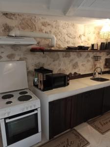 Kontarenas Cottage