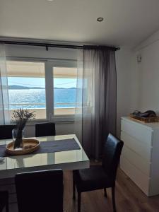 Apartments LORD Pirovac