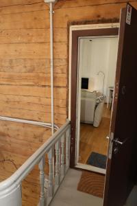 Studio with 15min walk to oldtown, dishwasher, aircon