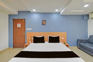 Hotel O Bommarillu