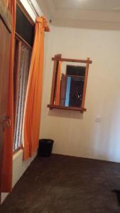 Yaye Guest House