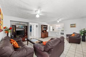 Apartment with pool near the beach in PV