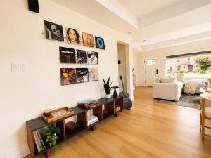 Muse Atelier 3BR House Near Museums & Midtown Houston