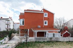 Apartments with parking space Kastel Stafilic, Kastela - 27426