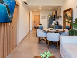 Departamento de lujo en Zona Dorada, Alberca, cerca de la playa