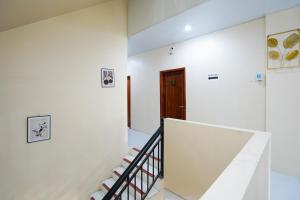 RedDoorz at Medokan Rungkut Surabaya