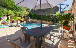 Nice Home In Mezzavia With Outdoor Swimming Pool