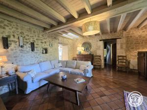 Maison avec piscine privée et animaux admis - 10 pers. - FR-1-616-586