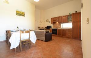 Awesome Apartment In Castellabate