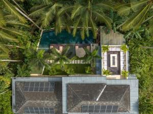 Villa Yuka - Luxury 5BR Ubud Villa, 15m Pool & Jungle Views