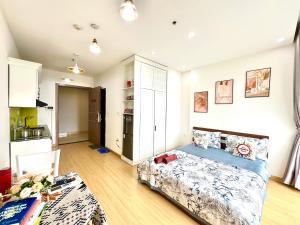Stylish Urban Studio Apartment Near Marriott Hotel at Green Bay Hanoi District