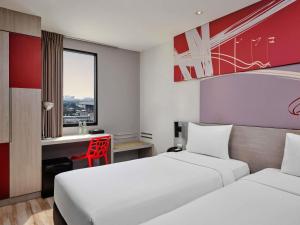 ibis Bangkok IMPACT