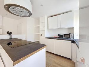 Renovated - Velodrome - Prado Beaches - Parking