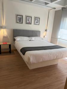 Praga Suites 2 Chic Loft Best Location