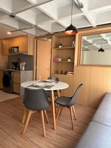 Praga Suites 2 Chic Loft Best Location