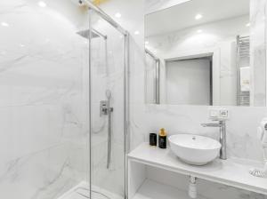 Golden Apartments - Grzybowska 43a