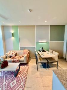 Pink Lily 1 BHK Studio Apartment near IGI Airport
