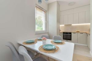 Cosy Apartment in Władysławowo with Garden and Parking by Noclegi Renters