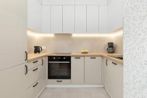 Cosy Apartment in Władysławowo with Garden and Parking by Noclegi Renters
