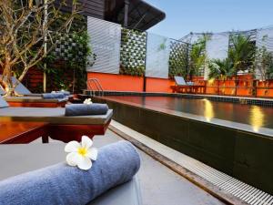 Hotel Deals