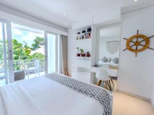Kima Surf Camp Bali Seminyak