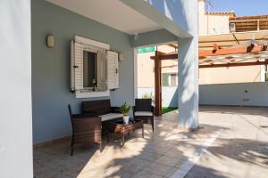 Elysium Villa, Refined Stay Close To Sandy Shore
