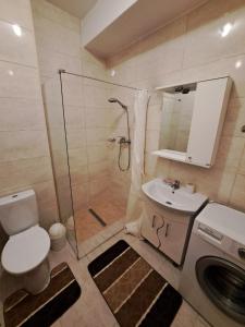Apartament cu 3 camere decomandat in Mamaia Nord