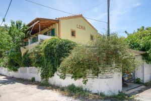 Lenia Studios