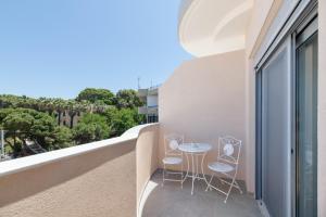 Sunset Legacy Apartments